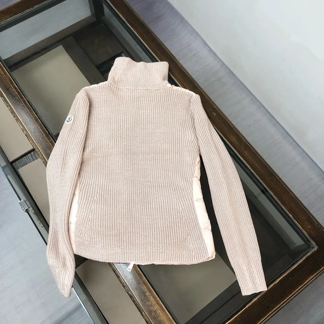 ——————💜 🆕🆕🆕MONCLER 2025 Premium ， ，Breathable ， 。 ， 。 ， ， ！！ ， ， ！ ， Versatile！Classic ！ ， ， MC ， MC ， ， Series！！ MC ， ，In Stock ， ！！ ：Black、White、Pink Sizes：S M L